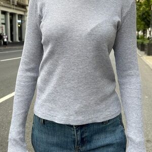 Women's Grey Long Sleeve Top